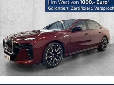 BMW M760e