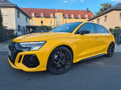 Brugt Audi RS3 Sport 400 HK (294 kW) 2023 Gul Sedan