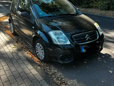 Gebraucht Citroën C2 Tonic 60 PS (44 kW) 2009 Schwarz Kleinwagen