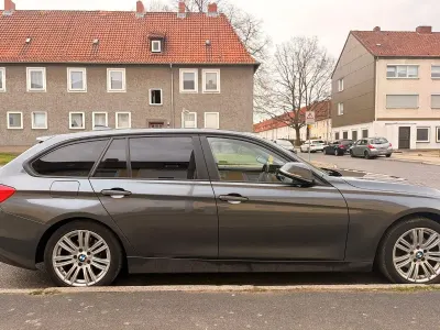Gebraucht BMW 320 Performance 184 PS (135 kW) 2013 Schwarz Kombi