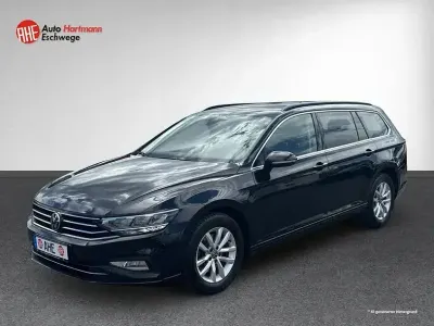 Używany VW Passat Business 150 KM (110 kW) 2023 Czarny Kombi