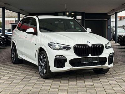 Gebraucht BMW X5 M M Sport 530 PS (389 kW) 2021 Alpinweiss 3 SUV