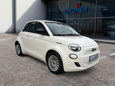 Weiß Neu 2025 Fiat 500e Red | 28.490 €