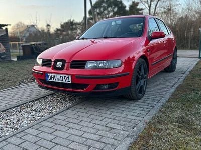 Gebraucht Seat Leon 180 PS (132 kW) 2001 Rot Kleinwagen