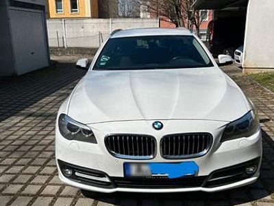 Gebraucht BMW 520 190 PS (139 kW) 2017 Weiß Kombi