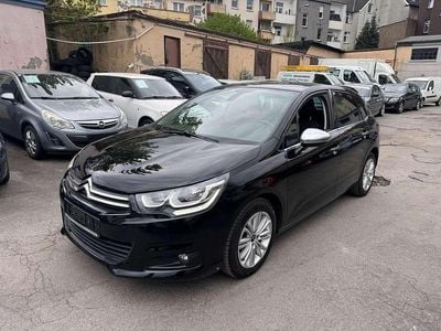 Gebraucht Citroën C4 SELECTION 99 PS (72 kW) 2015 Schwarz perla nera Limousine
