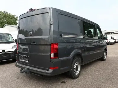 Neu VW Crafter 140 PS (102 kW) 2026 Indiumgrau metallic indiumgrau metallic Van