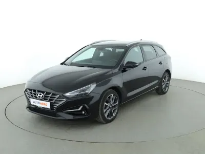 Gebraucht Hyundai i30 GO! 120 PS (88 kW) 2023 Schwarz Kombi