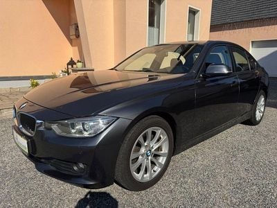 Gebraucht BMW 320 Comfort Edition 184 PS (135 kW) 2012 Grau Limousine