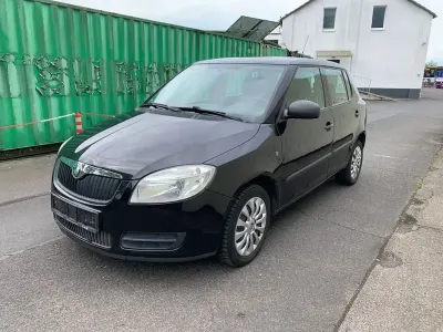 Gebraucht Skoda Fabia Classic 60 PS (44 kW) 2009 Schwarz Limousine