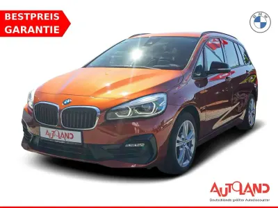 Gebraucht BMW 218 Sport Line 140 PS (102 kW) 2018 Orange Van / Kleinbus