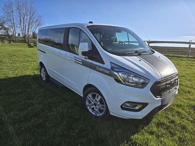 Usata Ford Tourneo 131 CV (96 kW) 2021 Bianco Monovolume