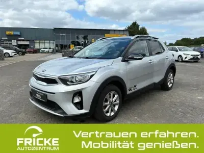 Gebraucht Kia Stonic Vision 84 PS (61 kW) 2019 Silber SUV