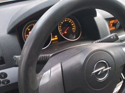gebraucht Opel Astra 1.7 CDTI Cosmo 59kW