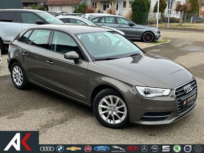 gebraucht Audi A3 Sportback attraction quattro/KLIMAAUTO/SHZ/BT