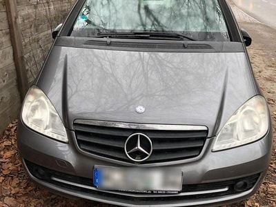Gebraucht Mercedes A150 95 PS (69 kW) 2008 Grau Kleinwagen