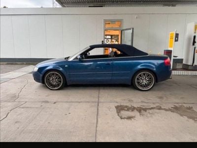 Blau Gebraucht 2003 Audi A4 Cabriolet Design Cabrio | 2.799 € (Guter Preis)