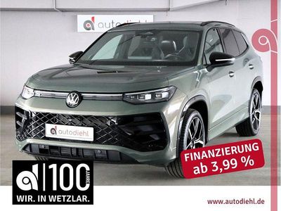 Second-hand VW Tayron R-line 193 CP (141 kW) 2025 Verde SUV