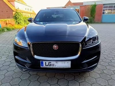 Usata Jaguar F-Pace Prestige 179 CV (131 kW) 2017 Nero SUV