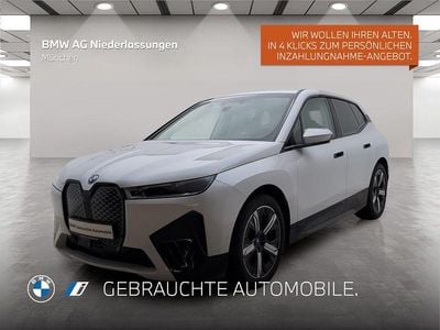 Usata BMW iX Sport Line 239 kW (326 CV) 2022 Bianco SUV