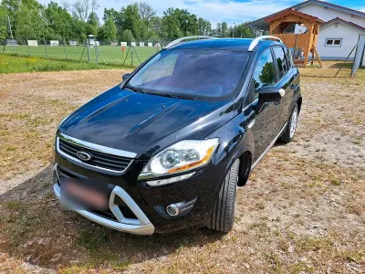 Gebraucht Ford Kuga 140 PS (102 kW) 2012 Schwarz SUV