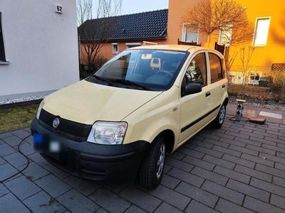Second-hand Fiat Panda 54 CP (39 kW) 2009 Galben Hatchback