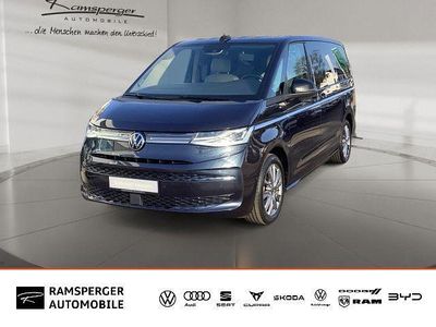 Gebraucht VW Multivan Style 150 PS (110 kW) 2022 Blau (starlight blue metallic) Van