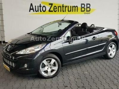 Gebraucht Peugeot 207 CC Premium 120 PS (88 kW) 2010 Schwarz metallic Cabrio