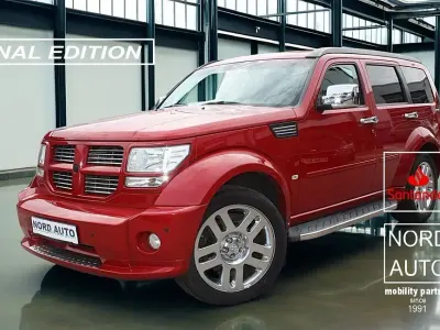Gebraucht Dodge Nitro 260 PS (191 kW) 2013 Rot SUV