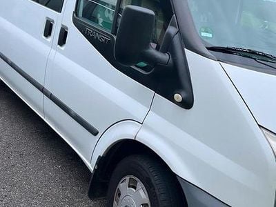 Gebraucht Ford Transit Tourneo 110 PS (80 kW) 2012 Weiß Van / Kleinbus