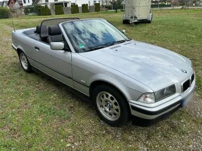 Gebraucht BMW 318 Exclusive 116 PS (85 kW) 1999 Silber Cabrio