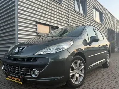 Gebraucht Peugeot 207 120 PS (88 kW) 2009 Grau Kombi