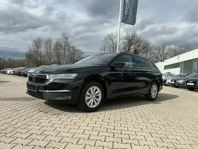 Usata Skoda Octavia Selection 150 CV (110 kW) 2024 Nero Station wagon