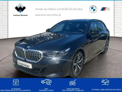 Gebraucht BMW 520 Comfort Edition 190 PS (139 kW) 2025 Saphirschwarz Kombi