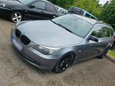 Gebraucht BMW 525 2007 Grau Kombi