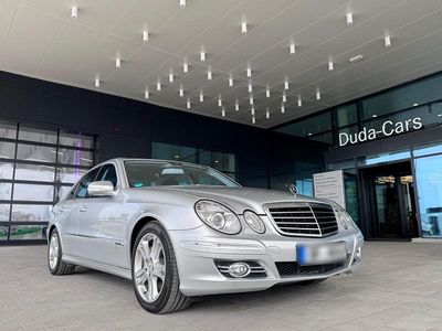 Usata Mercedes E500 388 CV (285 kW) 2006 Argento Berlina