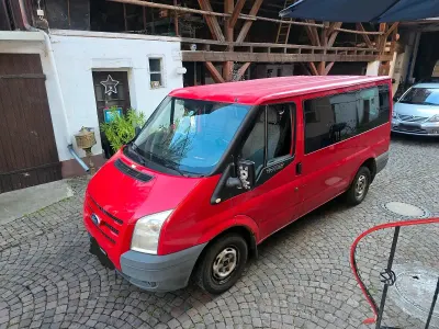 Gebraucht Ford Transit 86 PS (63 kW) 2009 Rot Van