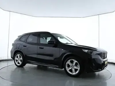 Gebraucht BMW X1 M Sport 211 PS (155 kW) 2025 Schwarz SUV