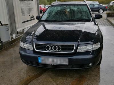 gebraucht Audi A4 b5 Kombi 1,8l TÜV 05/2025