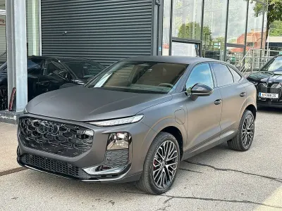 Neu Audi Q3 Sport 177 PS (130 kW) 2026 Braun SUV