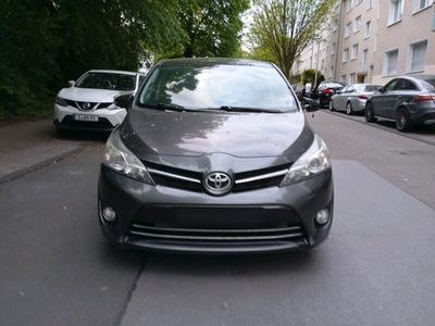 gebraucht Toyota Verso 1.6d Navi kamera tempomat