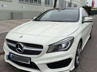 Second-hand Mercedes CLA220 AMG line 177 CP (130 kW) 2015 Alb Berlinǎ