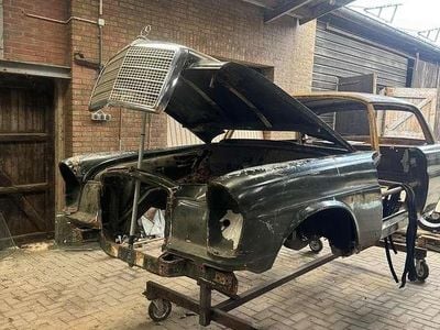 Gebraucht Mercedes S350 272 PS (200 kW) 1969 Coupé