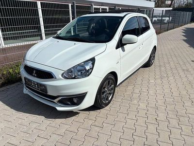 Gebraucht Mitsubishi Space Star Diamant Edition 80 PS (58 kW) 2017 Weiß Kleinwagen
