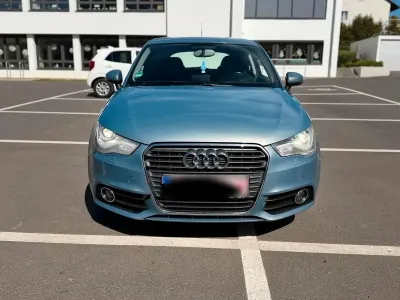 Gebraucht Audi A1 86 PS (63 kW) 2011 Blau Kleinwagen