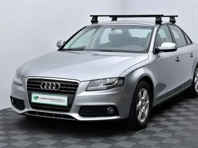Gebraucht Audi A4 Attraction 143 PS (105 kW) 2011 Grau Limousine