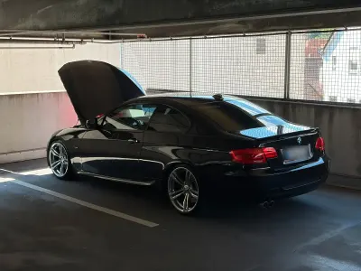 Gebraucht BMW 330 Shadowline 245 PS (180 kW) 2010 Schwarz Coupé