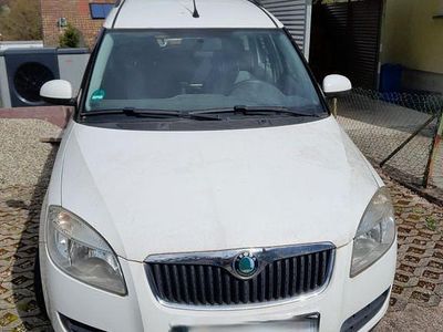 Gebraucht Skoda Roomster 80 PS (58 kW) 2008 Weiß Van / Kleinbus