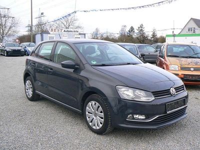 Gebraucht VW Polo Comfortline 90 PS (66 kW) 2015 Grau Limousine