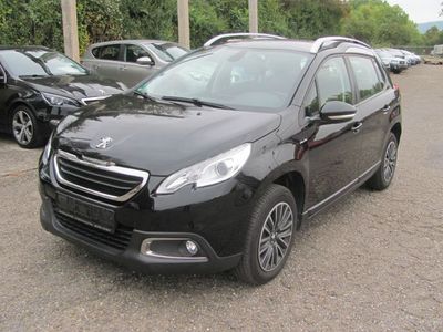 gebraucht Peugeot 2008 1.2 82 Pure Tech Klima/PTS/SHZ/Tempomat